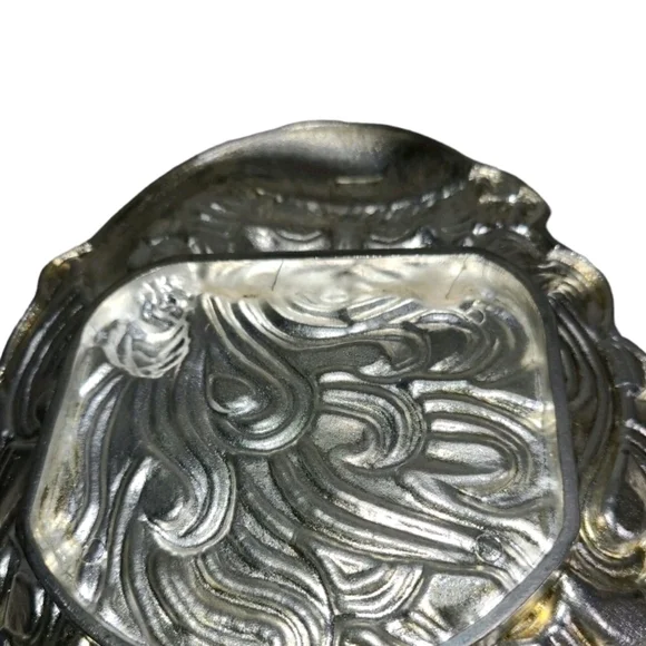 Vintage International Silver Co. Santa Clause Silver Plated Candy Dish Tray 8" - Picture 3 of 9